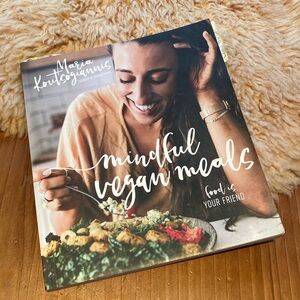 Mindful Vegan Meals (Maria Koutsogiannis)